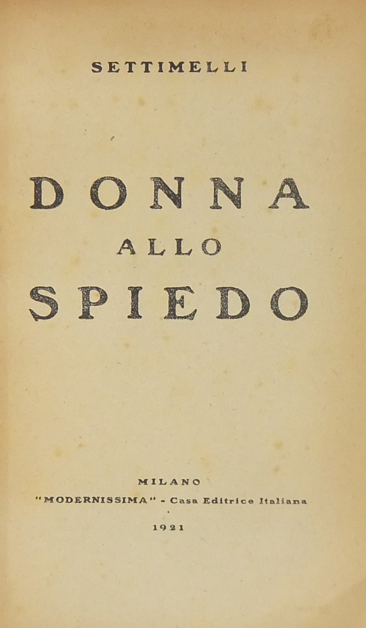 Donna allo spiedo