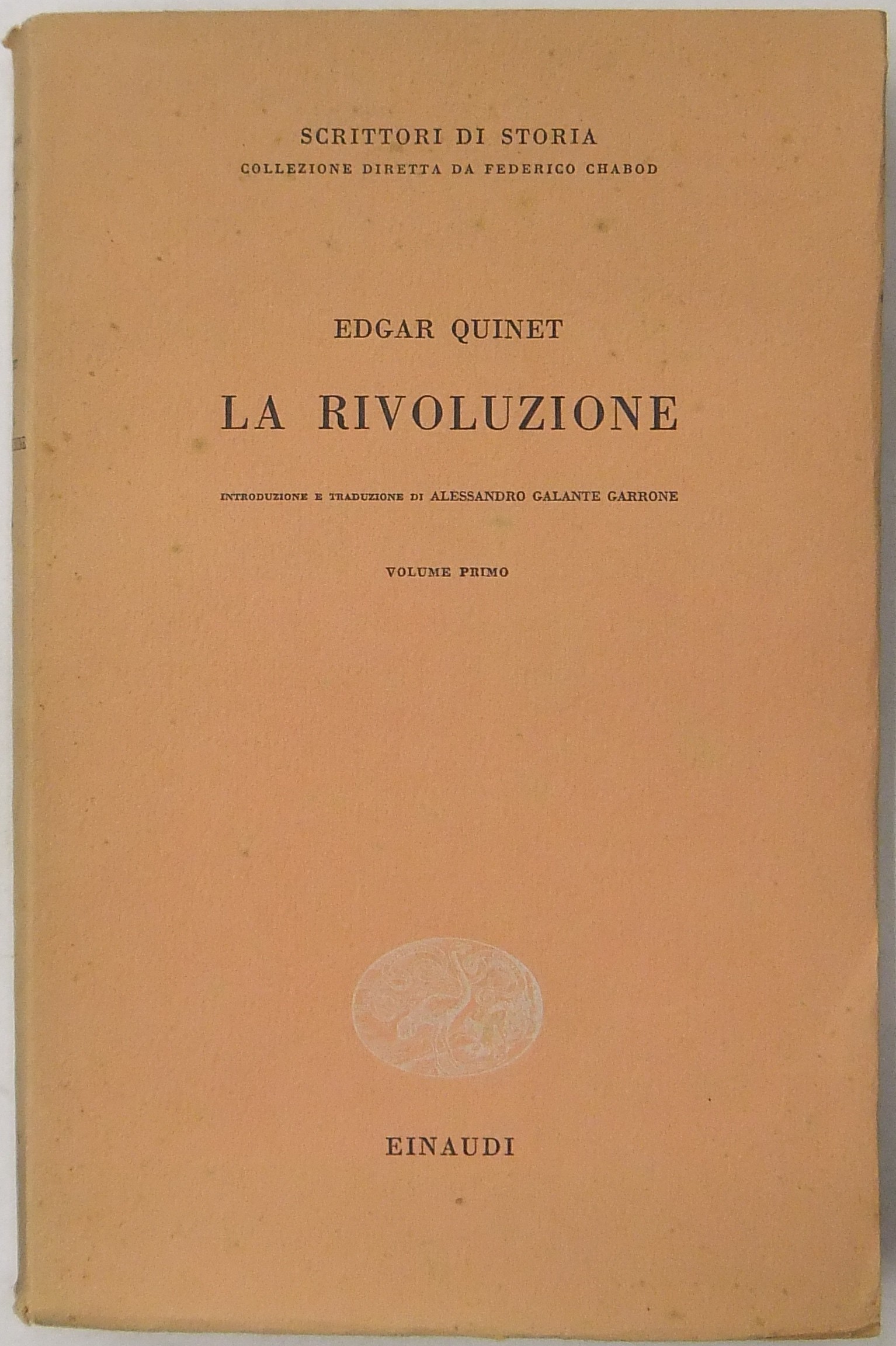 La rivoluzione. Introduzione e traduzione di Aless