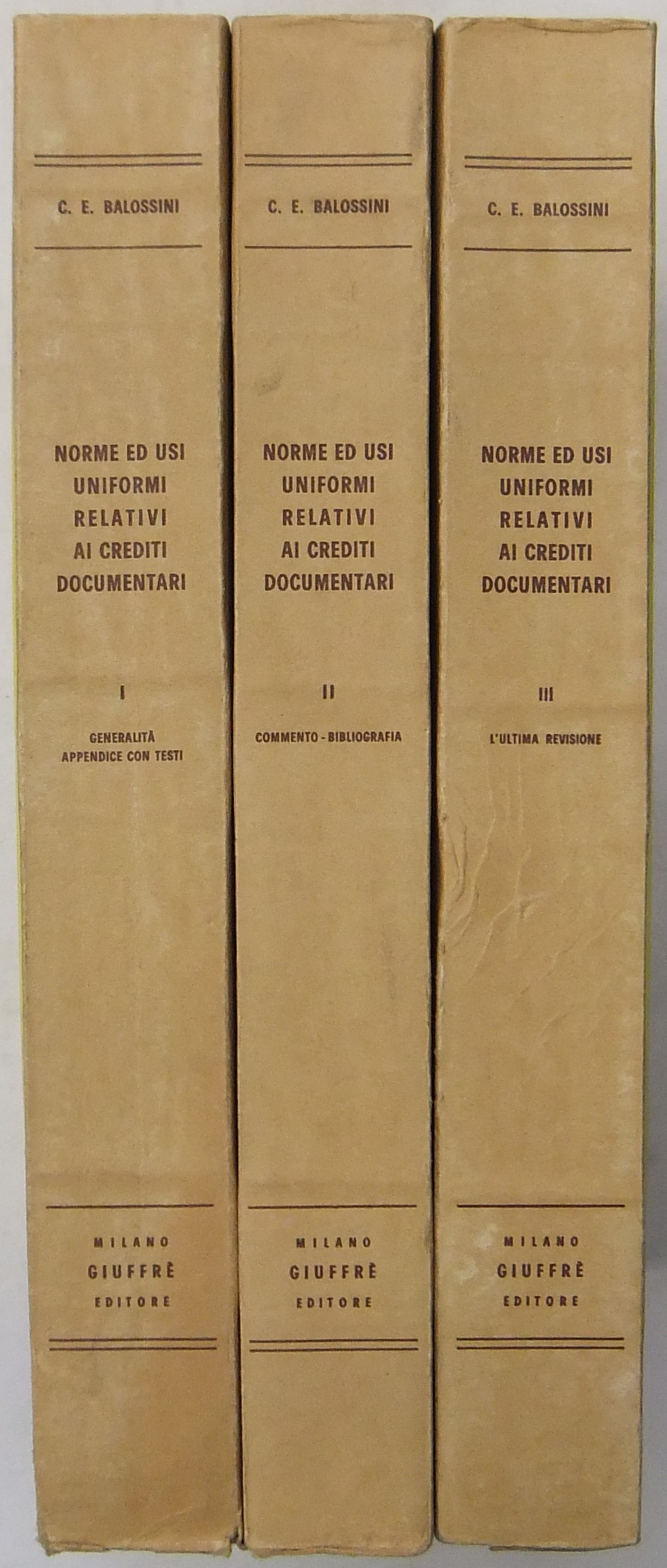 Norme ed usi uniformi relativi ai crediti documentari.