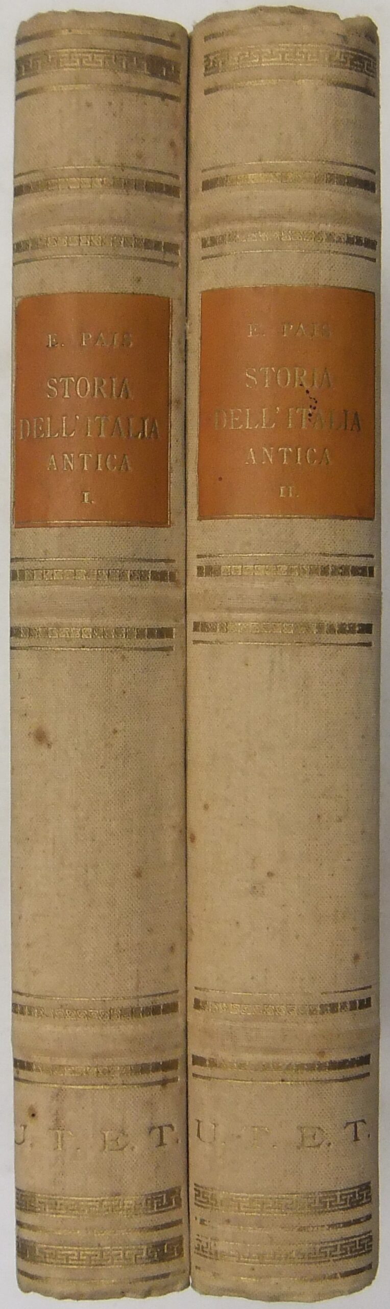 Storia dell'Italia antica e della Sicilia per l'età anteriore al dominio romano.