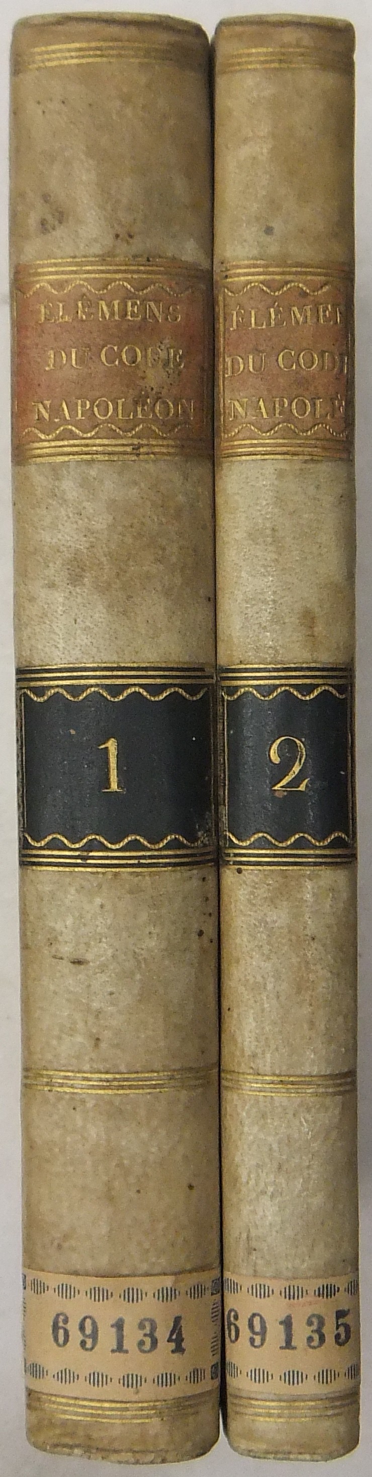 Elemens du code Napoleon. Avec un precis historique de l'ancienne legislation francaise