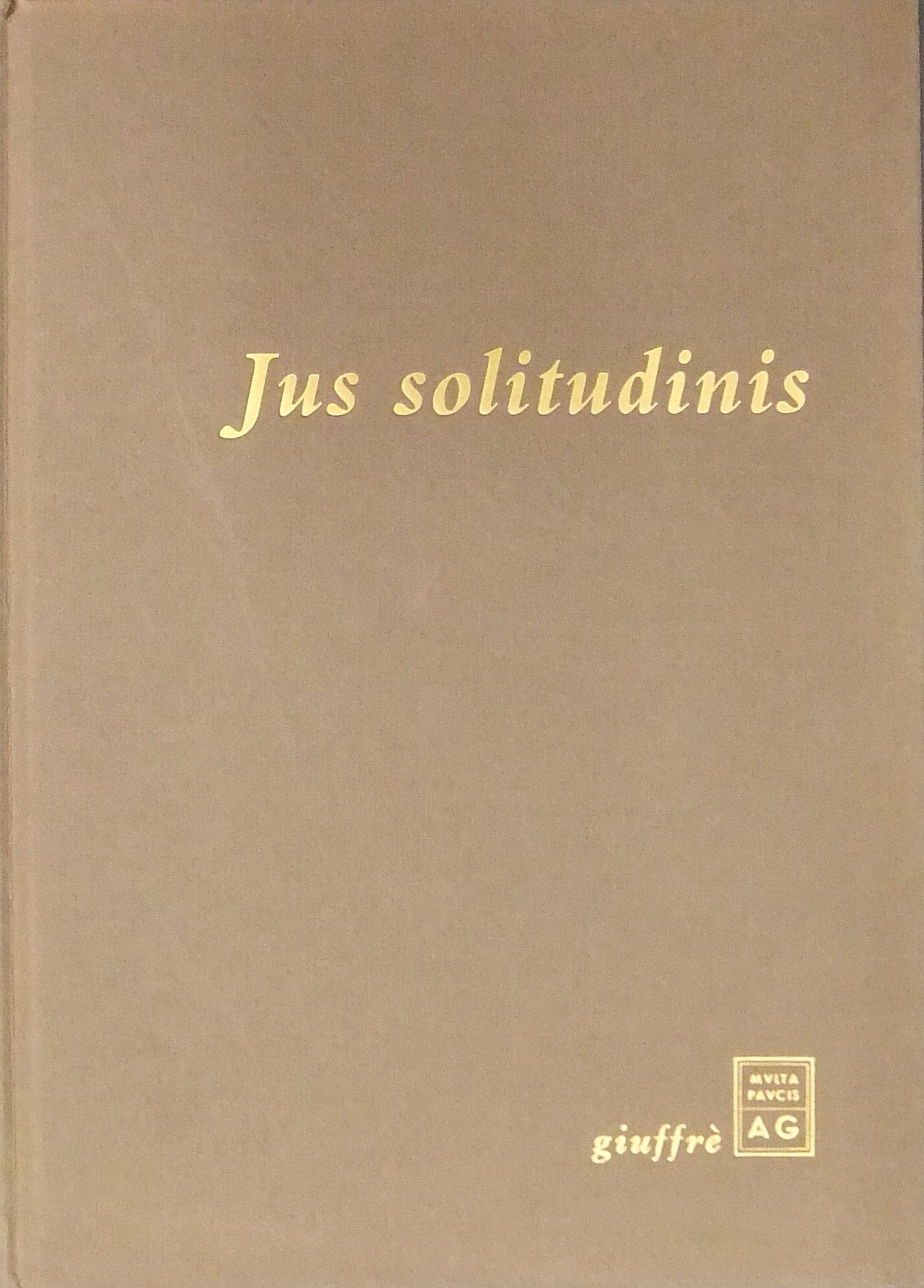 Jus solitudinis.
