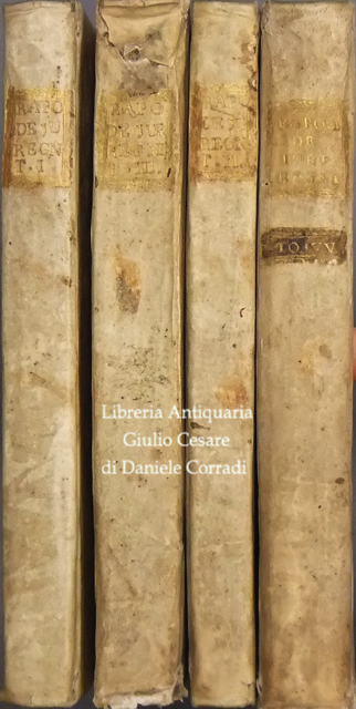 Commentaria De Jure Regni Neapolitani in quinque tomos distributa