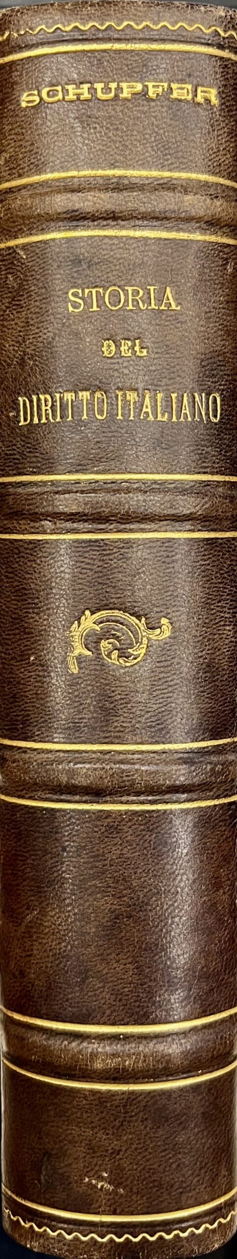 Manuale di storia del diritto italiano