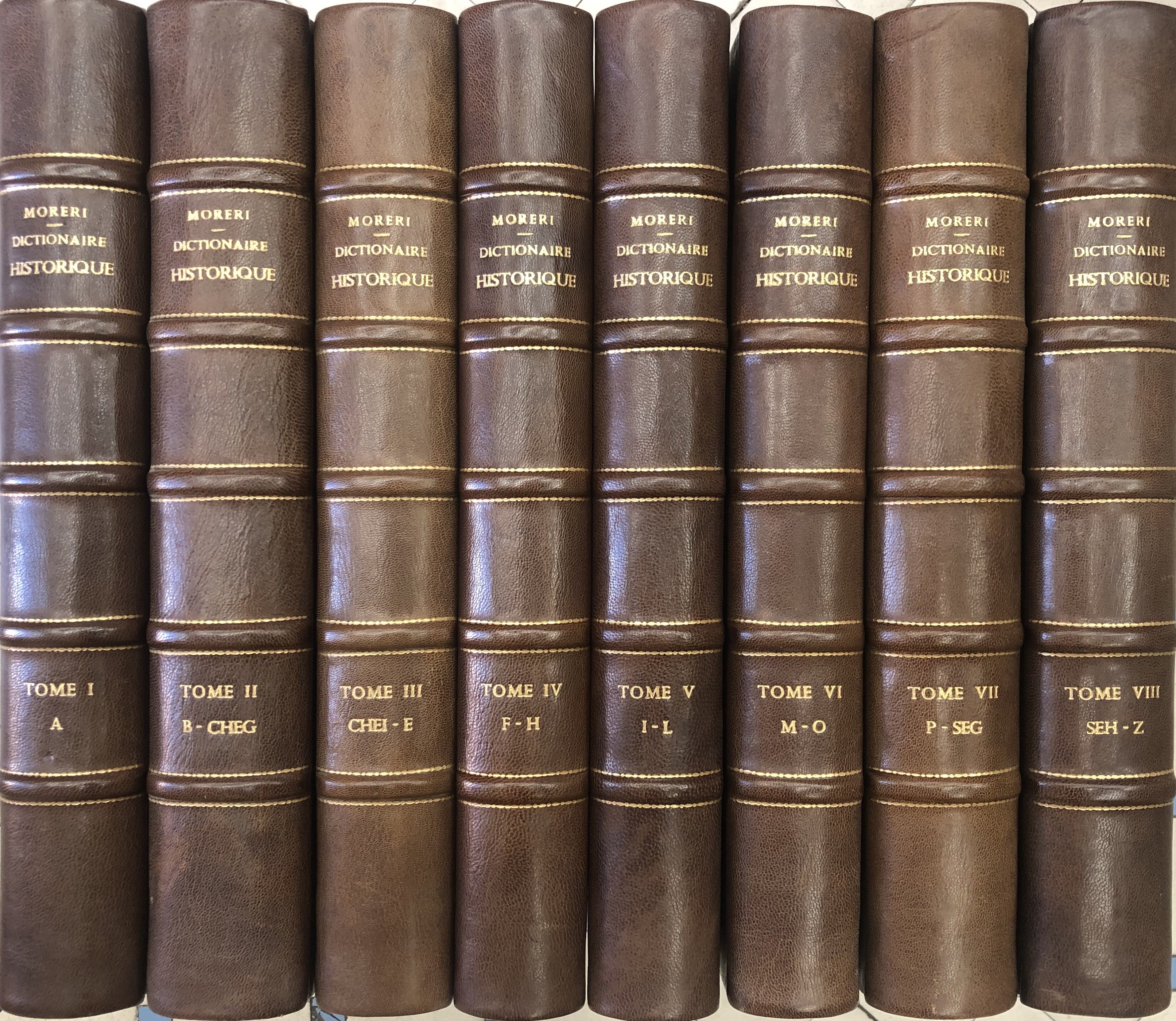 Le grand dictionnaire historique