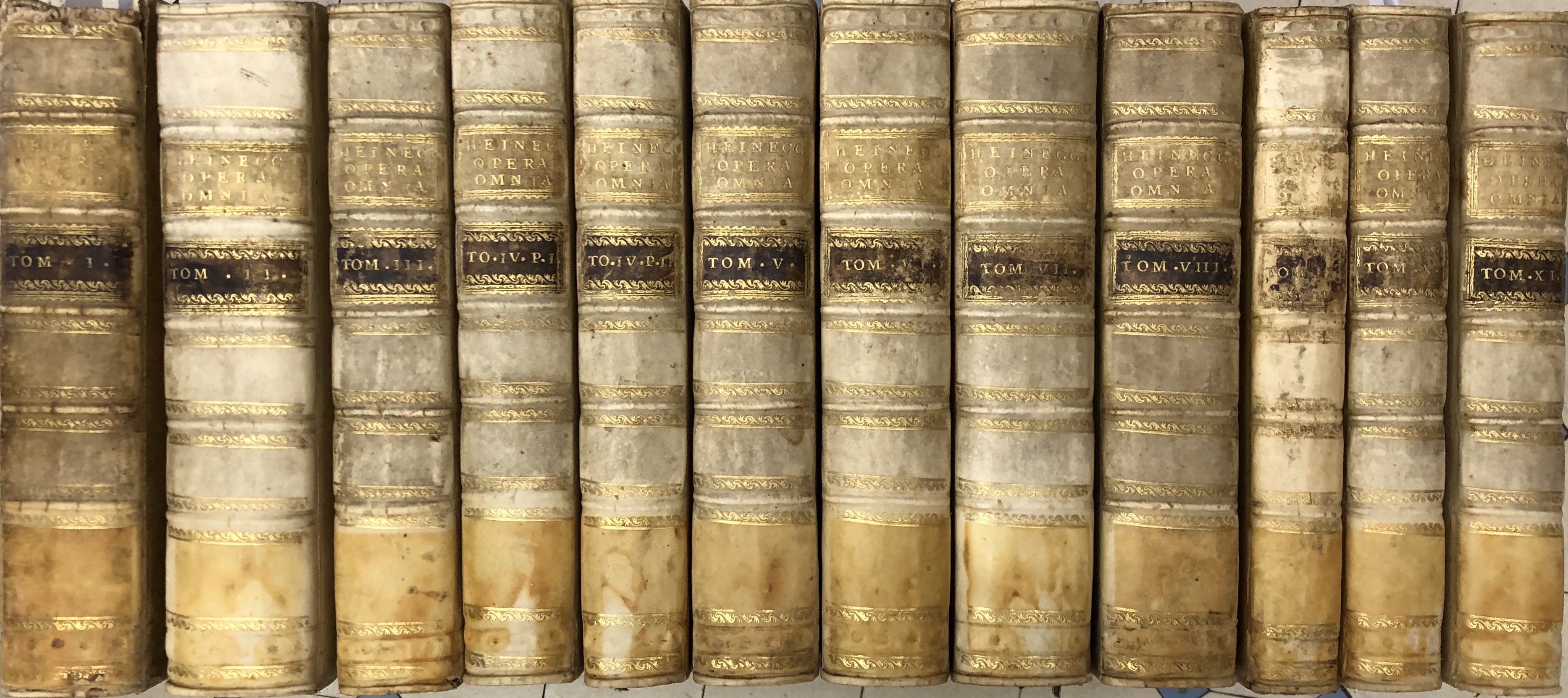 Operum ad universam juris