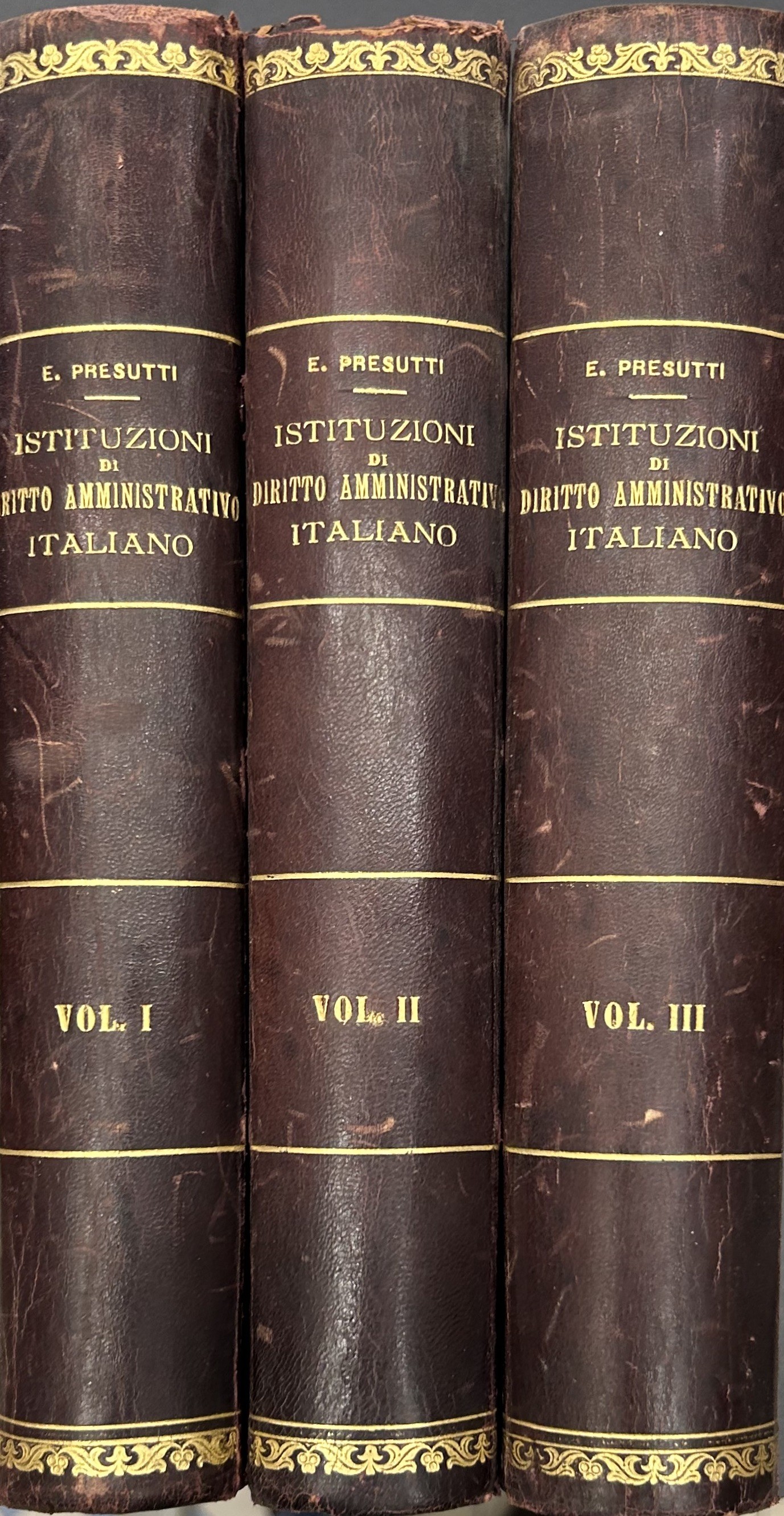 Istituzioni di diritto amministrativo italiano